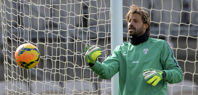 邮报评曼联近5年引援TOP30：姆伯莫第1，C罗第4，桑乔垫底（邮报盘点曼联近五年引援30强：姆伯莫居首，C罗第4，桑乔垫底）