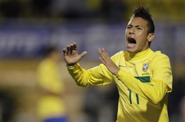 欧塞尔主席周云杰：我想把欧塞尔打造成中国足球出海的桥头堡（欧塞尔主席周云杰：要将欧塞尔打造为中国足球走向世界的前哨站）