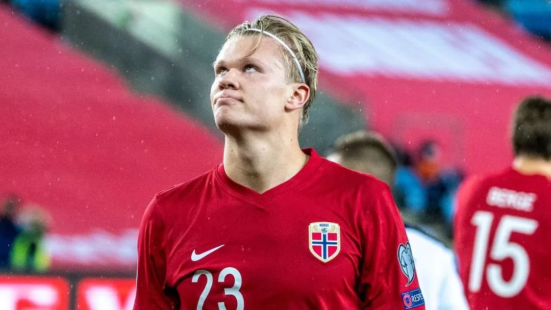 里程碑，张琳芃俱乐部赛事已出战500场（张琳芃达成俱乐部500场出战里程碑）