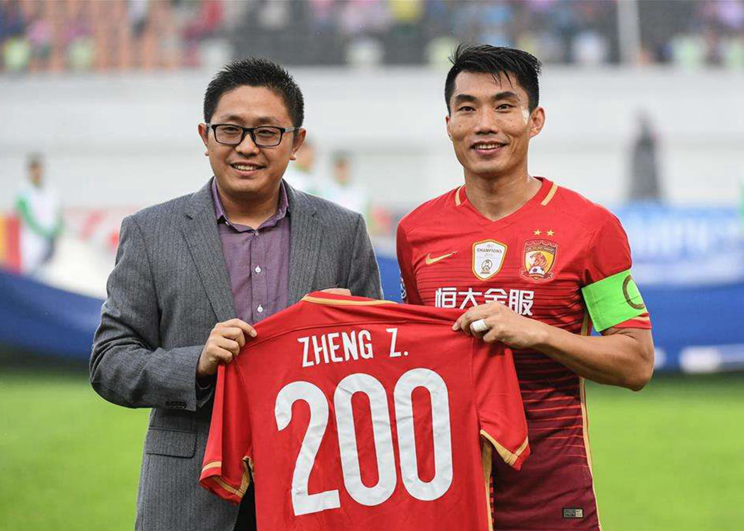 意甲出现一条大鱼！4大豪门开始抢人，年仅26岁4000万欧底价（意甲现顶级猎物：四大豪门围抢，26岁球星标价4000万欧）