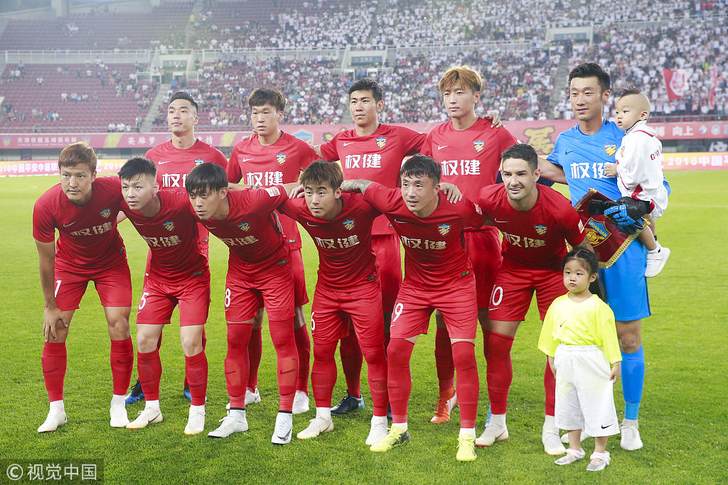 ESPN：维尼修斯续约谈判可能世界杯后重启，皇马内部保持乐观（ESPN：维尼修斯续约谈判或推迟至世界杯后，皇马仍持乐观态度）