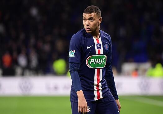 湘超张珈玮：王新欣指导是我的伯乐；湖南足球的氛围其实很好（湘超球员张珈玮：王新欣指导是我的伯乐，湖南足球氛围很不错）