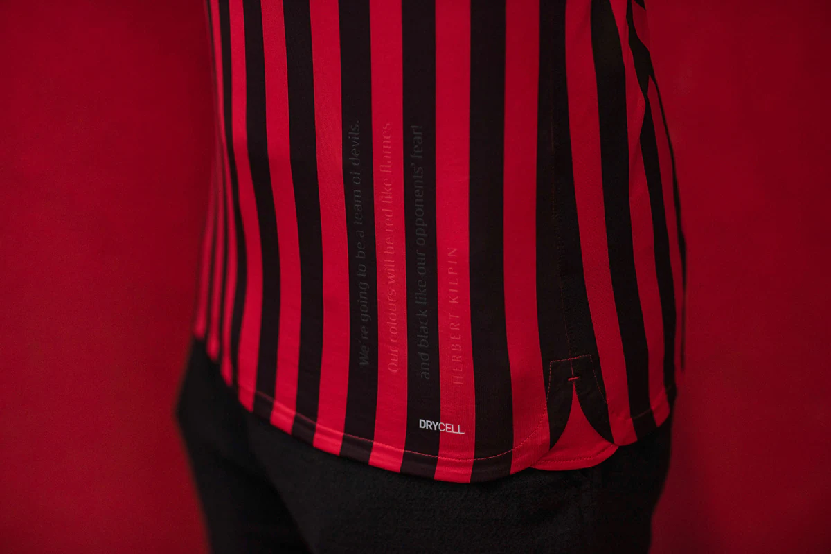 新星连续三场送助攻，被誉为未来核心（新星三连场助攻，获赞球队未来中坚）