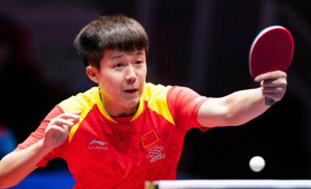 NBA卡位战，库里巴特勒发力，勇士险胜灰熊​.